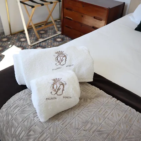 Hotel apartamentowy Palacio Fenizia Lux 3*