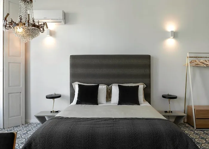 Palacio Fenizia Lux Apart-hotel Porto